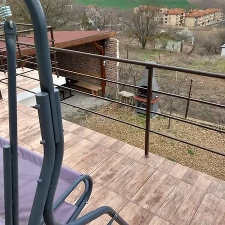 Villa алея